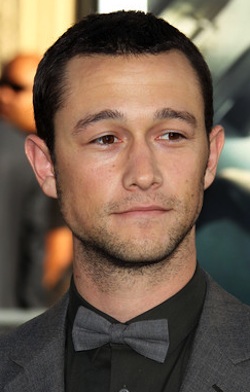 Joseph Gordon-Levitt at Inception premiere.jpg