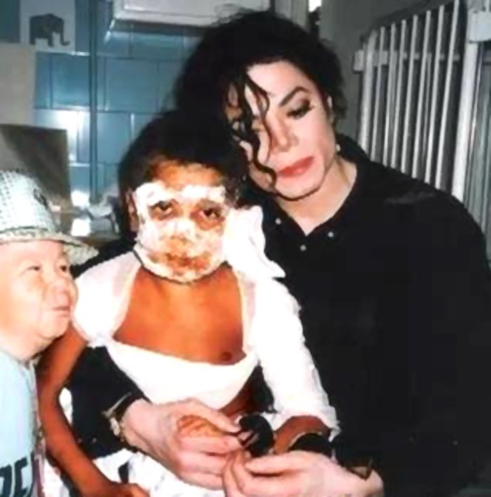 -Heal-The-World-michael-jackson-heal-the-world-21248365-700-709.jpg