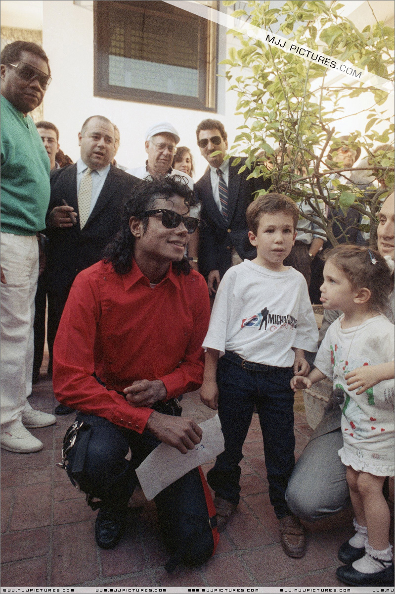 Go-Miiikey-3-the-bad-era-18032113-799-1200.jpg