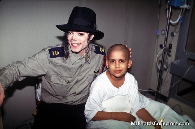 -about-BEAUTY-michael-jackson-18548549-640-425.jpg