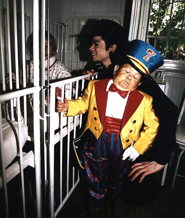 -Heal-The-World-michael-jackson-heal-the-world-21247998-602-709.jpg