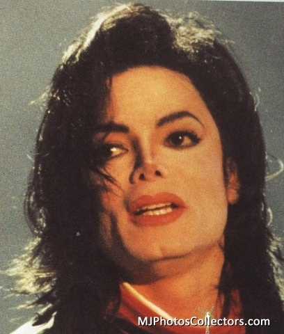 MJ-Earth-Song-Live-earth-song-12693138-408-480.jpg