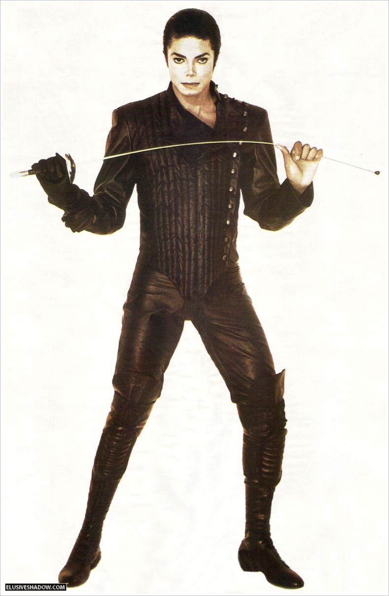 MJ-michael-jackson-7345763-789-1210.jpg
