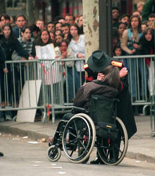Michael-michael-jackson-12528008-545-620.jpg