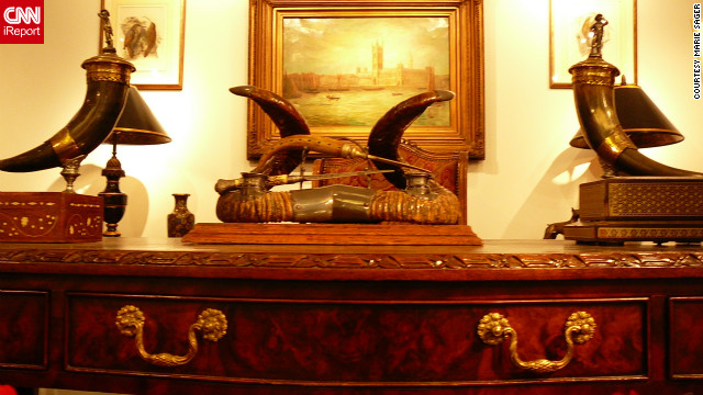 111217115235-michael-jackson-auction-11-horizontal-gallery.jpg