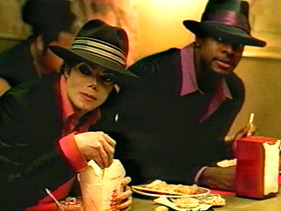 Chris-Tucker-and-Michael-Jackson.jpg