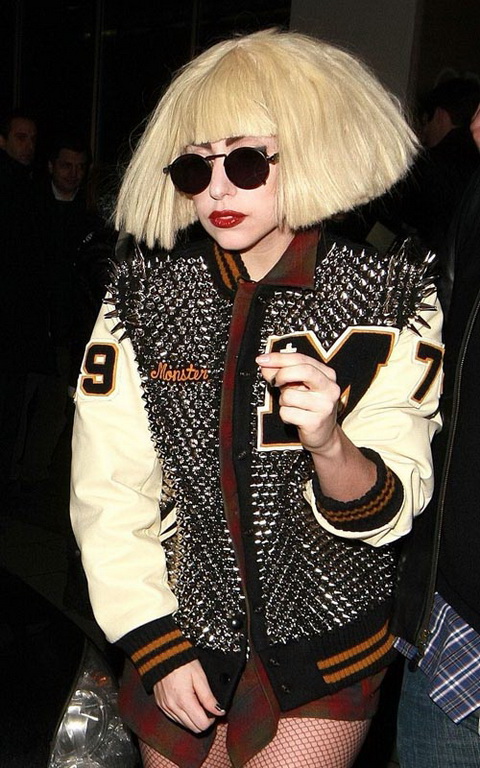 Fashion-Baseball-Lady-Gaga.jpg