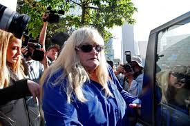 Debbie-Rowe.jpg