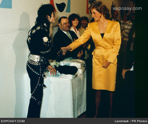 michael_jackson_and_princess_diana_1pmO6.jpg