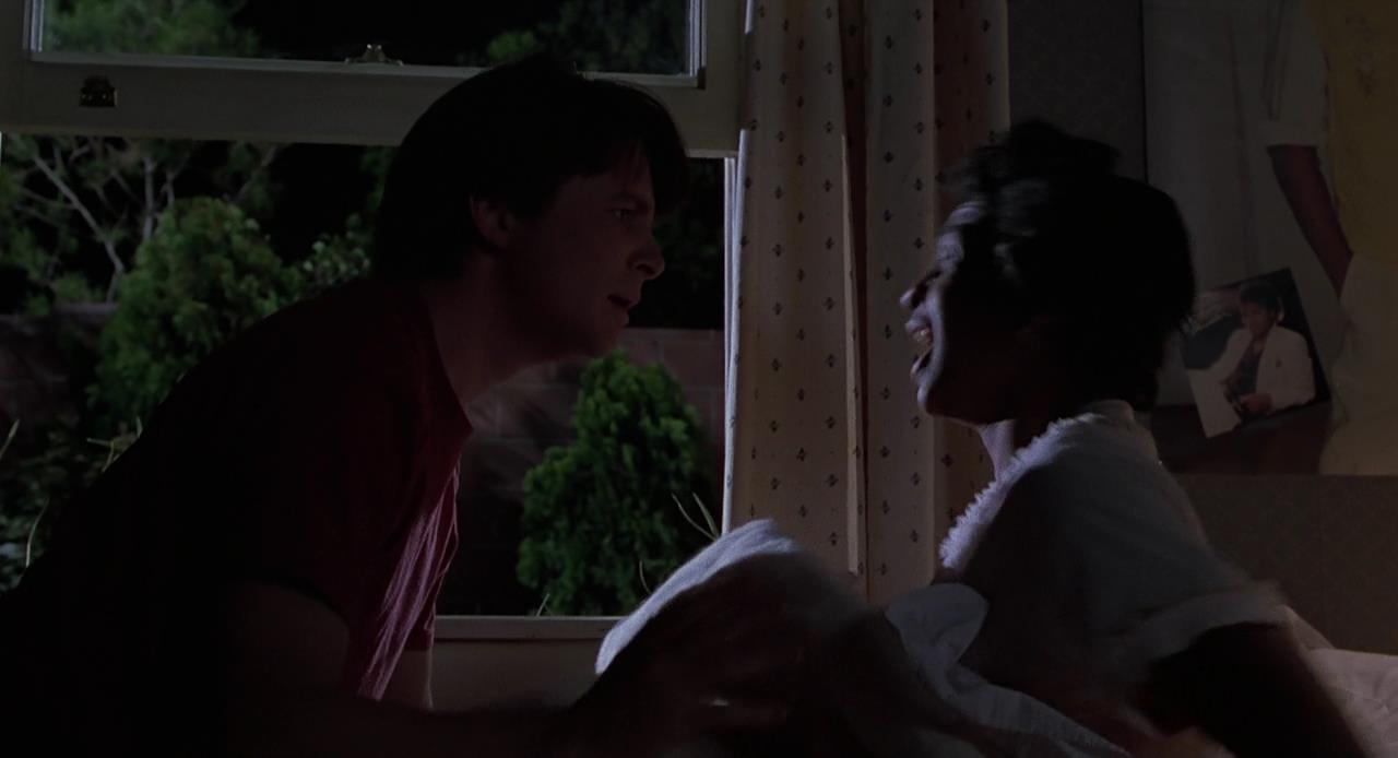 [回到未来II].Back.To.The.Future.Part2.1989.BluRay.720p.DTS.2Audio.x264-CHD[19-50-14].JPG