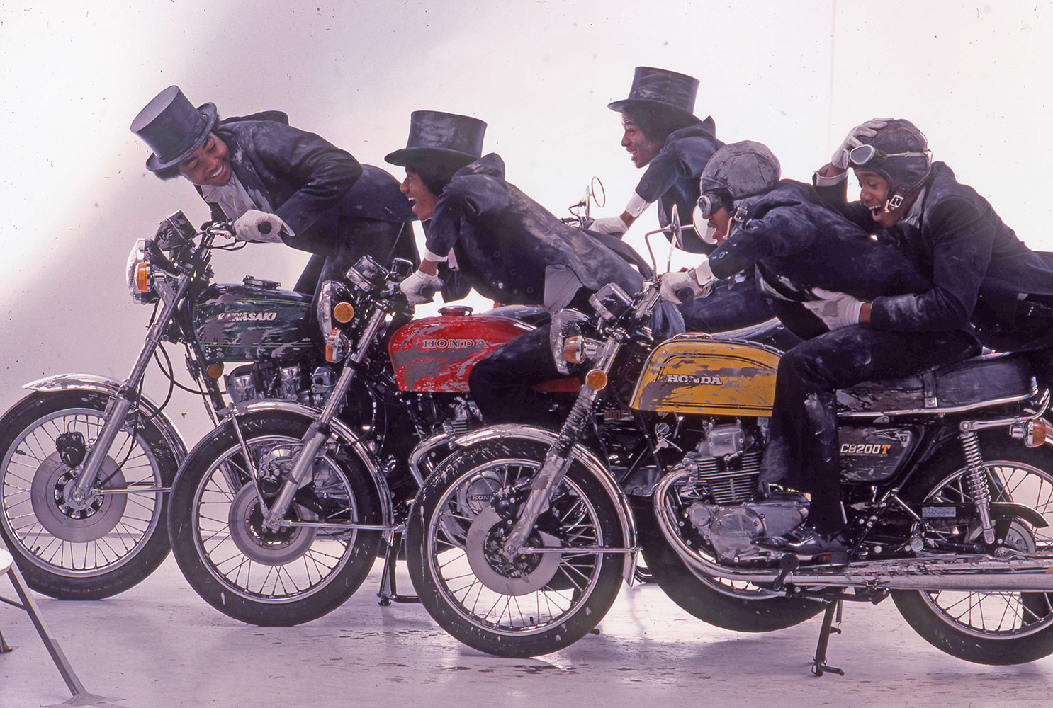Michael_Jackson_Slide_CL_276.jpg