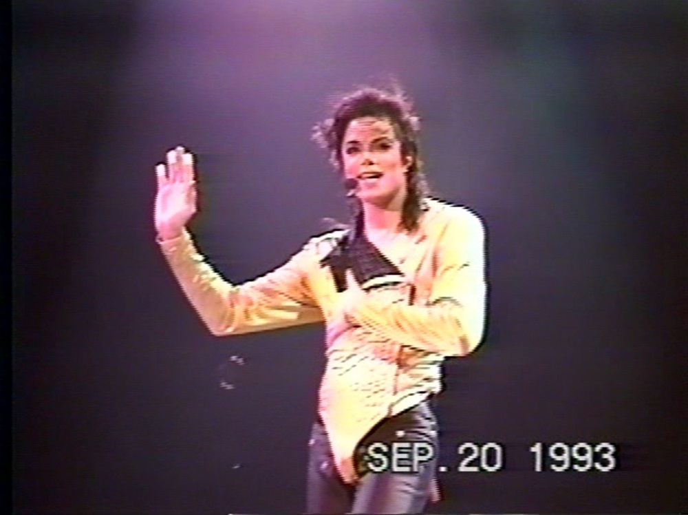 mj tel aviv_lg.jpg