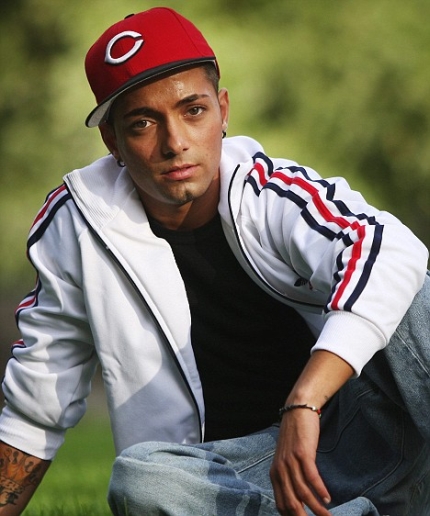 Omer-Bhatti-Says-He-s-Not-Michael-Jackson-s-Secret-Lovechild-2.jpg