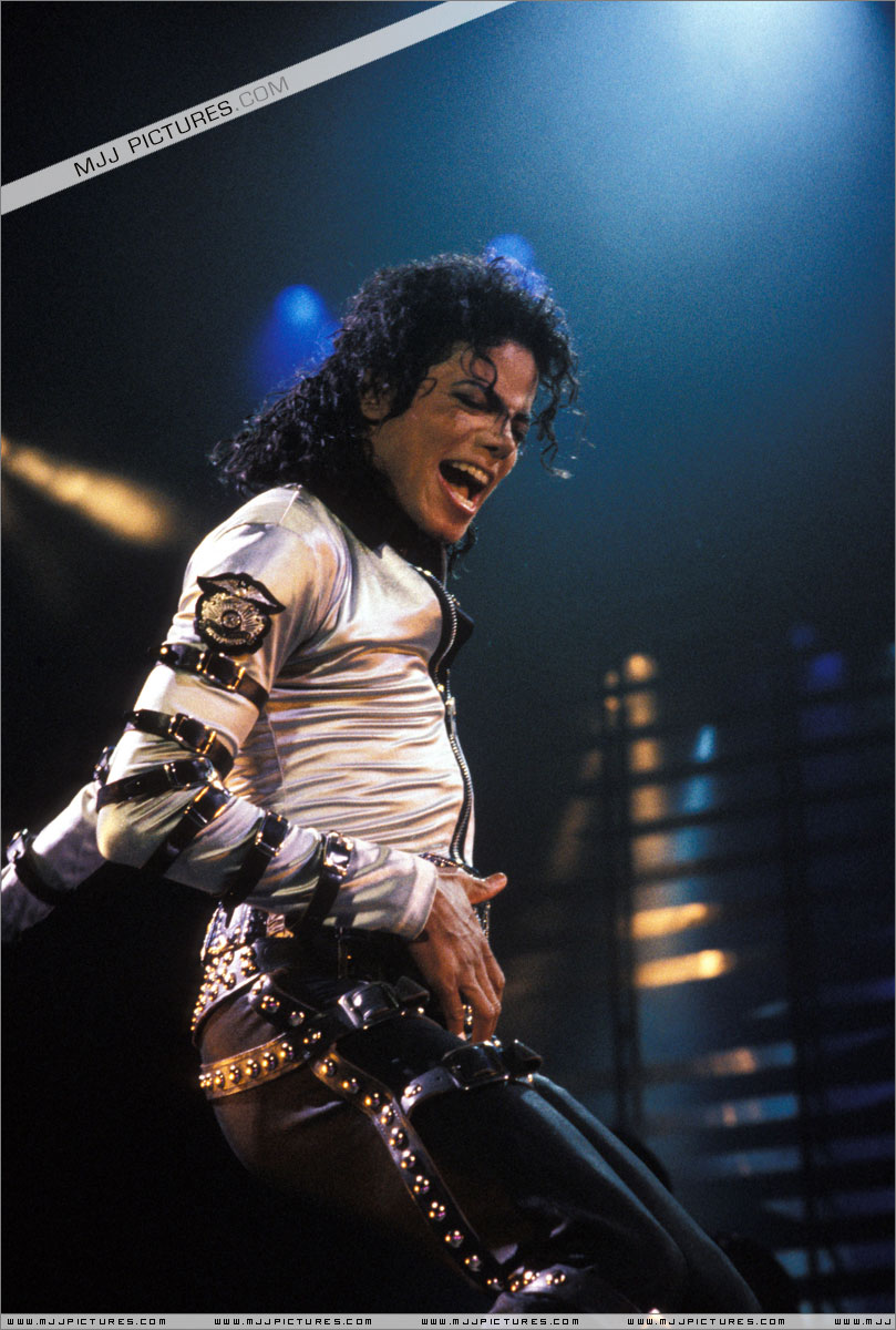 bad tour-2.jpg