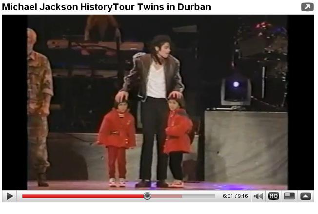 Michael Jackson HistoryTour Twins in Durban.JPG