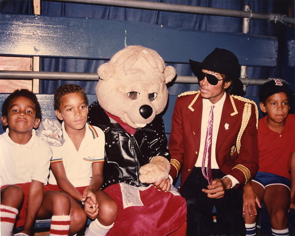 Michael Jackson_3t_1.jpg