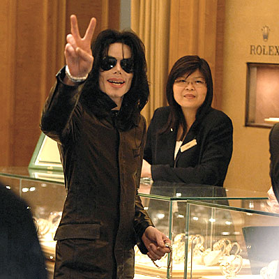 michael-jackson-birthday-8-29-07.jpg