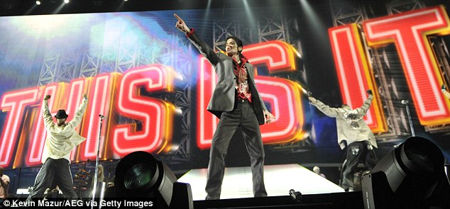article-1220381-0654E2D7000005DC-997_634x295.jpg