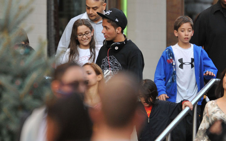 gallery_enlarged-91115M1_JACKSON-12.jpg