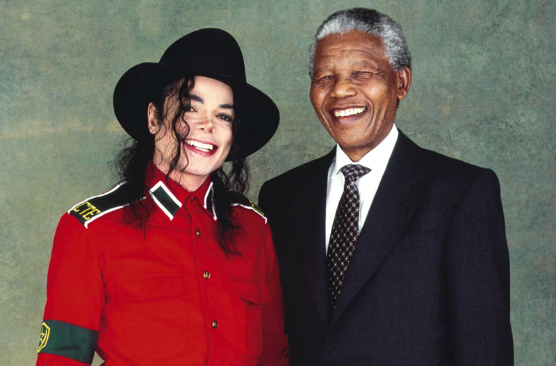 02269354-photo-michael-jackson-et-nelson-mandela.jpg